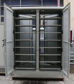 Одностеночный шкаф батареи 2 заливов на открытом воздухе с 8 полок 2 слоями задней двери парадных входов 2