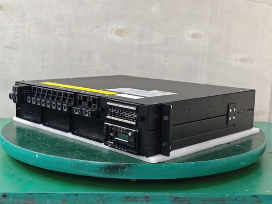 20U Двухдверный наружный шкаф для питания с вспомогательной вентиляцией