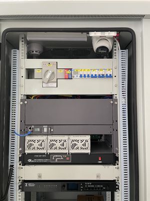 Уличный аккумуляторный шкаф IP55 со встроенной системой питания 9 кВт 48 В постоянного тока, выпрямитель для телекоммуникаций